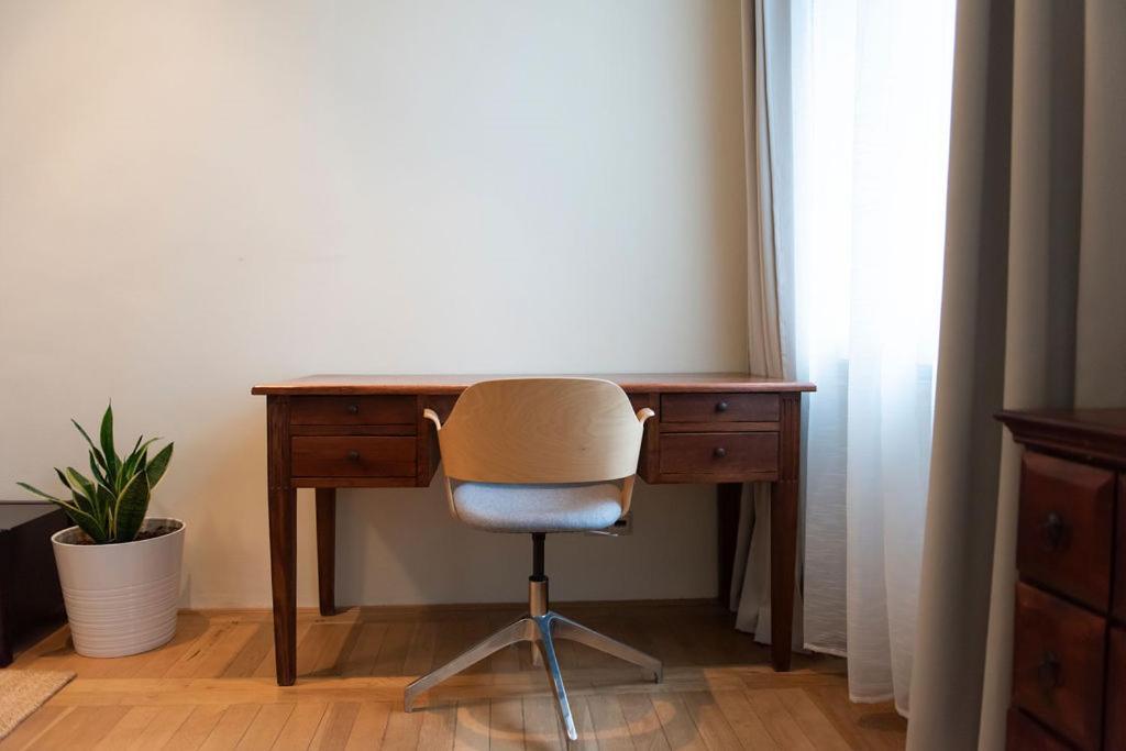 Velky Apartman Братислава Екстер'єр фото
