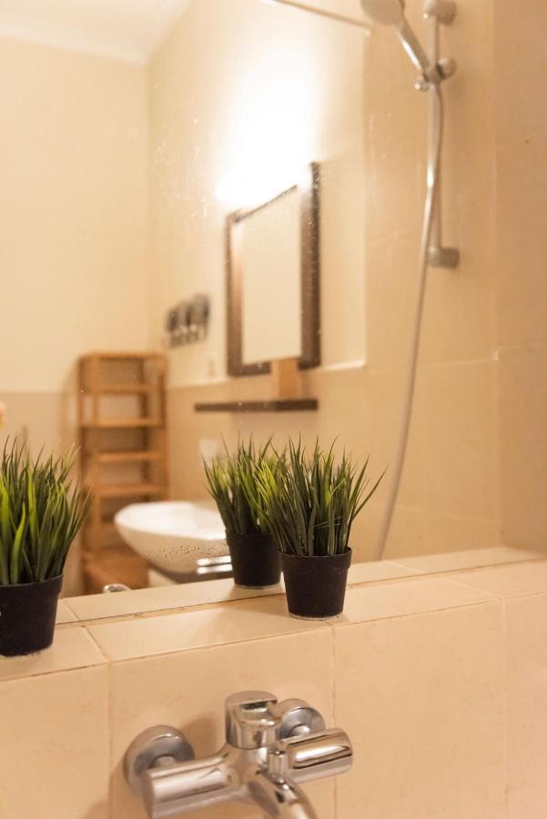 Velky Apartman Братислава Екстер'єр фото